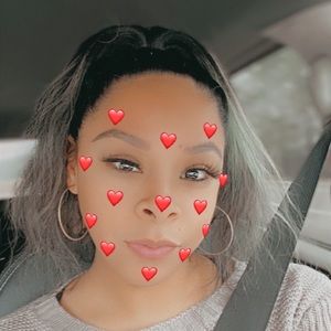 Meet your Posher, Miryam